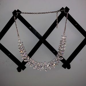 Windsor decorative chain belt